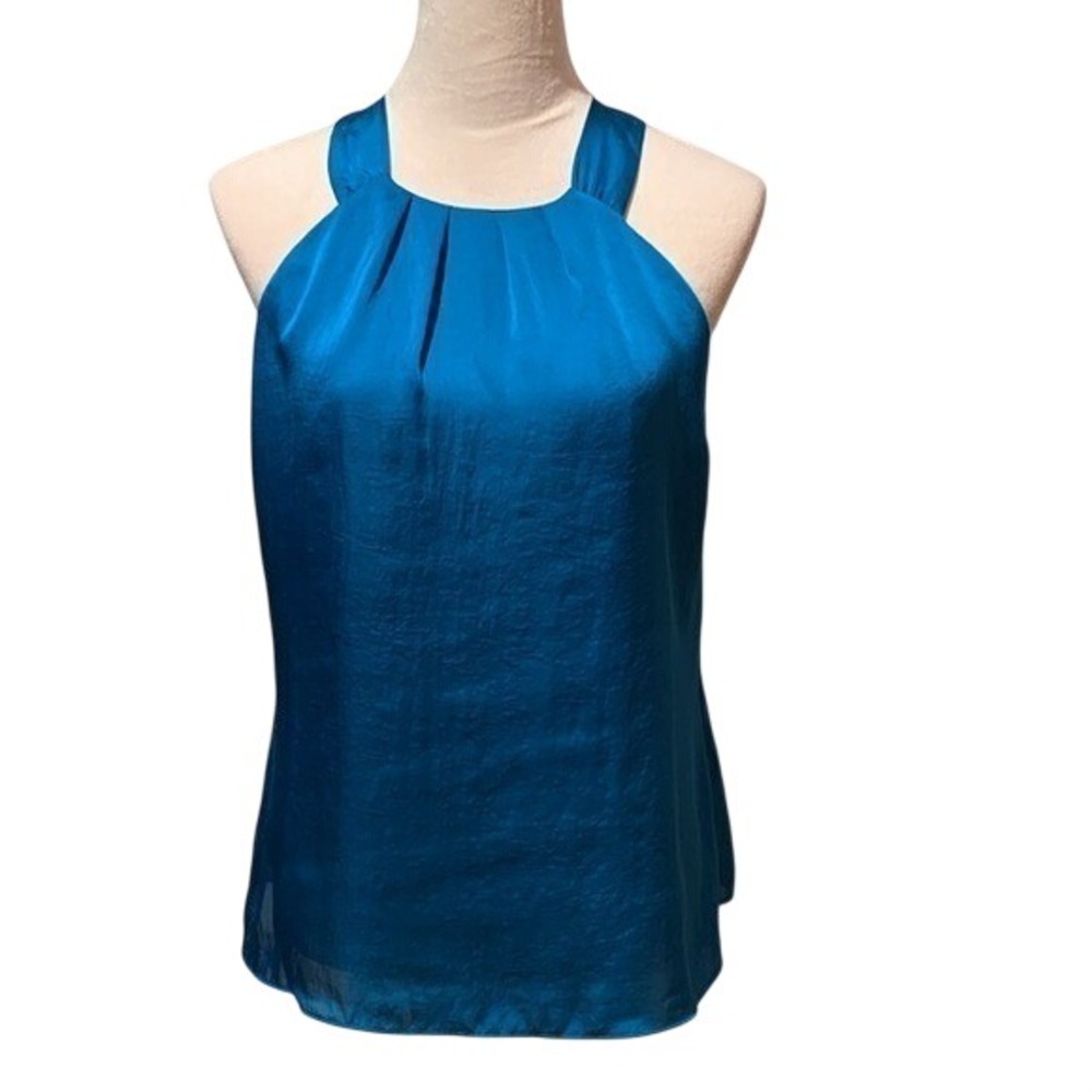 VIOLET & CLAIRE. Beautiful blue sleeves‎ satin top. Size M.